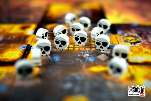 dead-men-tell-no-tales-boardgame-skulls